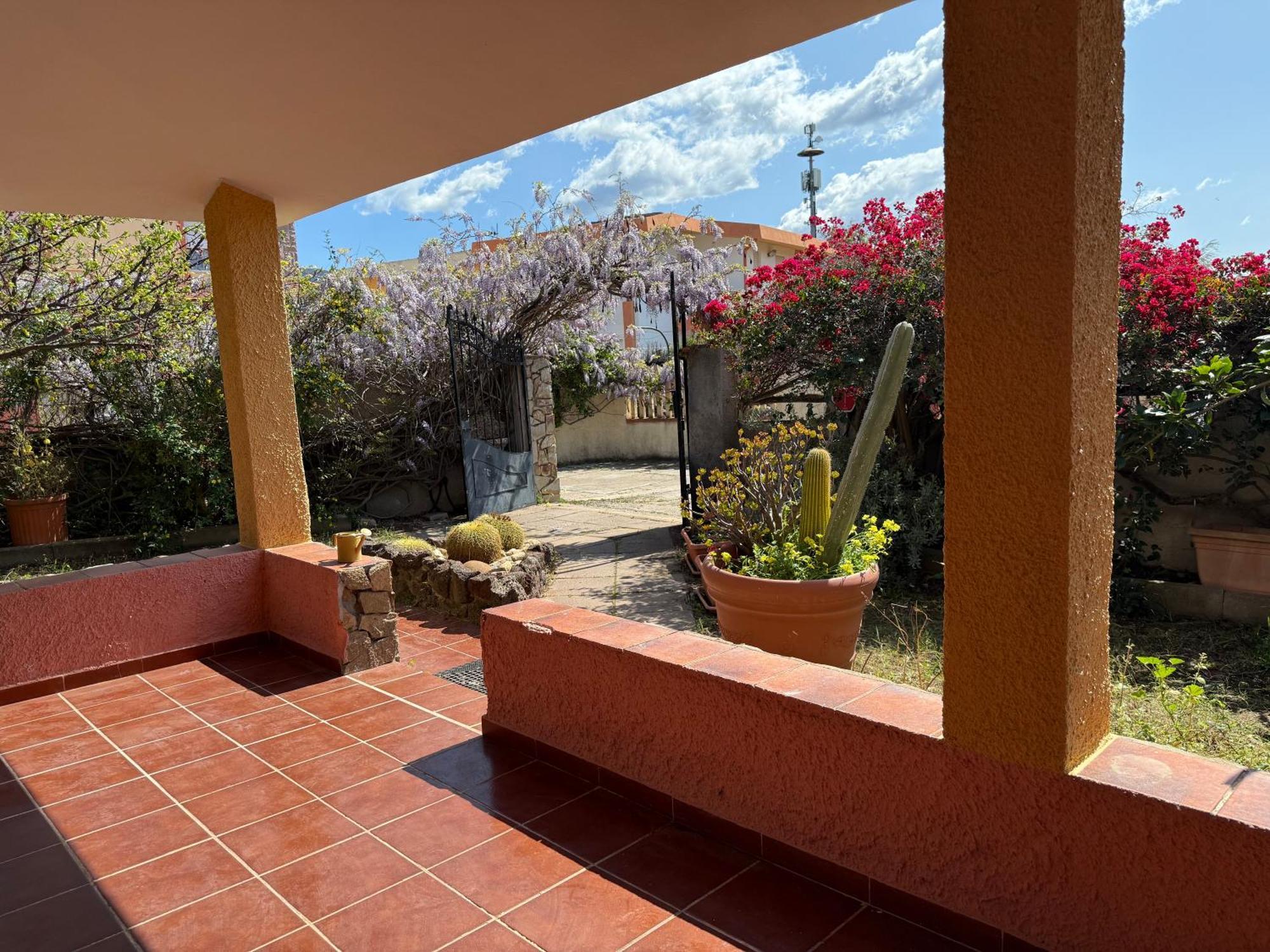 Lovely Home 5 Min Walk To The Beach, 3 Bedrooms Ample Outdoor Relax And Wifi カピターナ エクステリア 写真