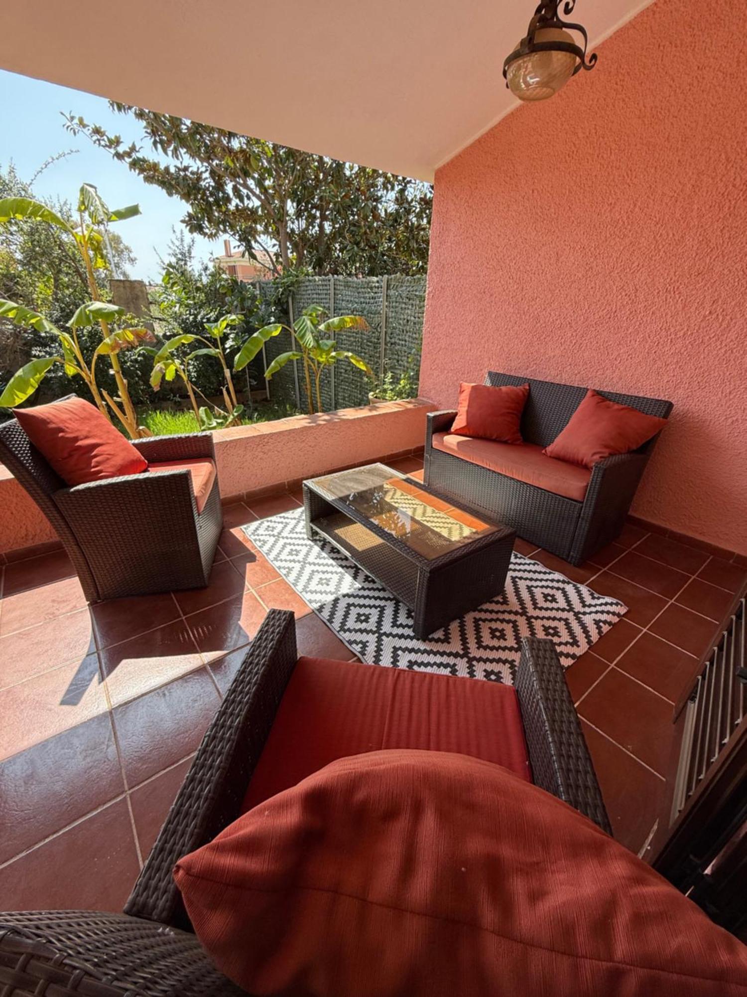 Lovely Home 5 Min Walk To The Beach, 3 Bedrooms Ample Outdoor Relax And Wifi カピターナ エクステリア 写真